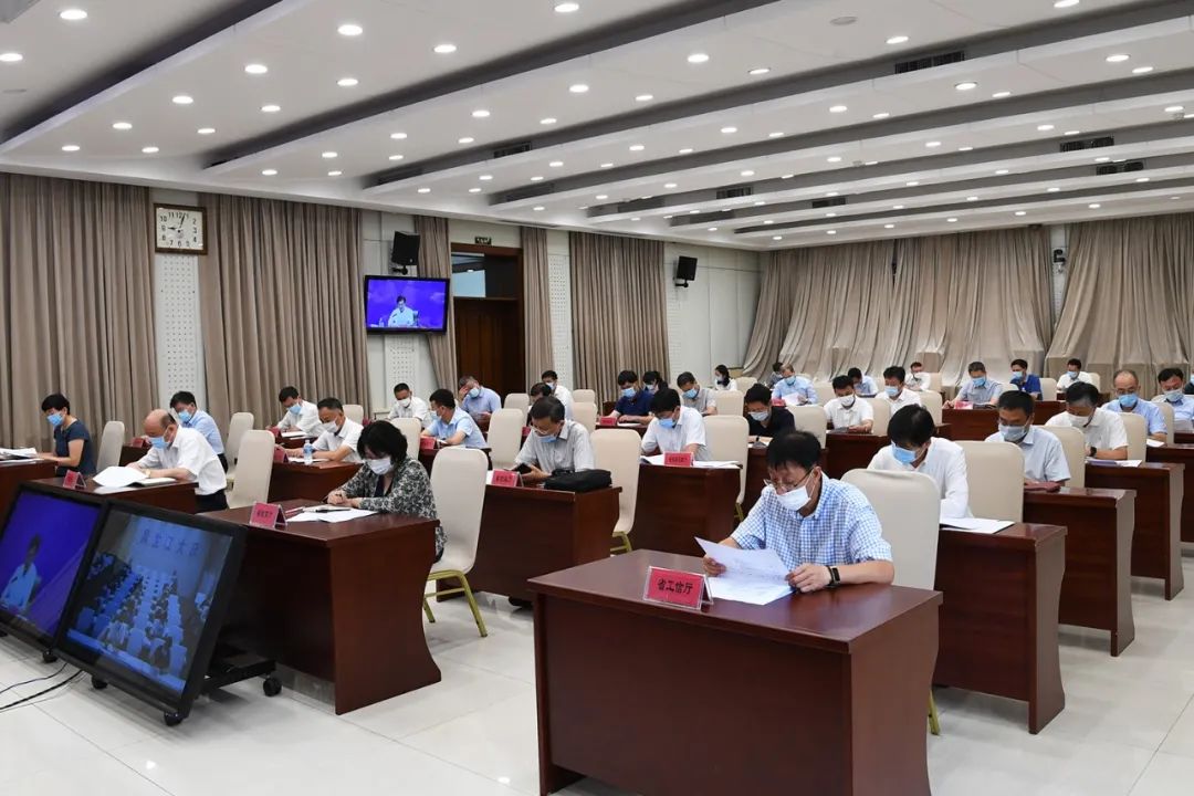 徐开国：四放纵措攻坚散煤污染治理 坚决打好蓝天守卫战