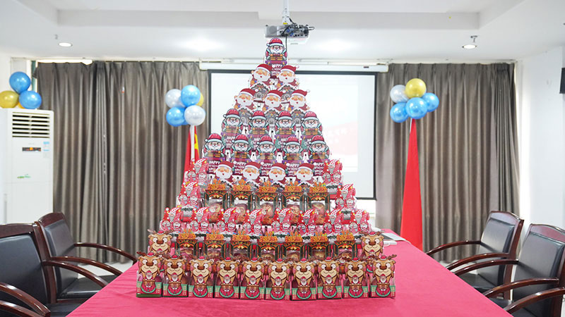 从长津湖的胜利到平安夜的守护，，，，，，，，真人游戏锅炉传承不平意志